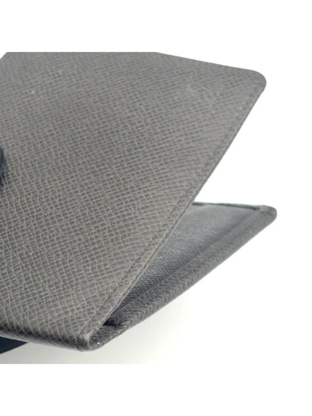 Louis Vuitton Portefeuille Credit Taiga Leather Dark Gray Bifold Billfold Wallet